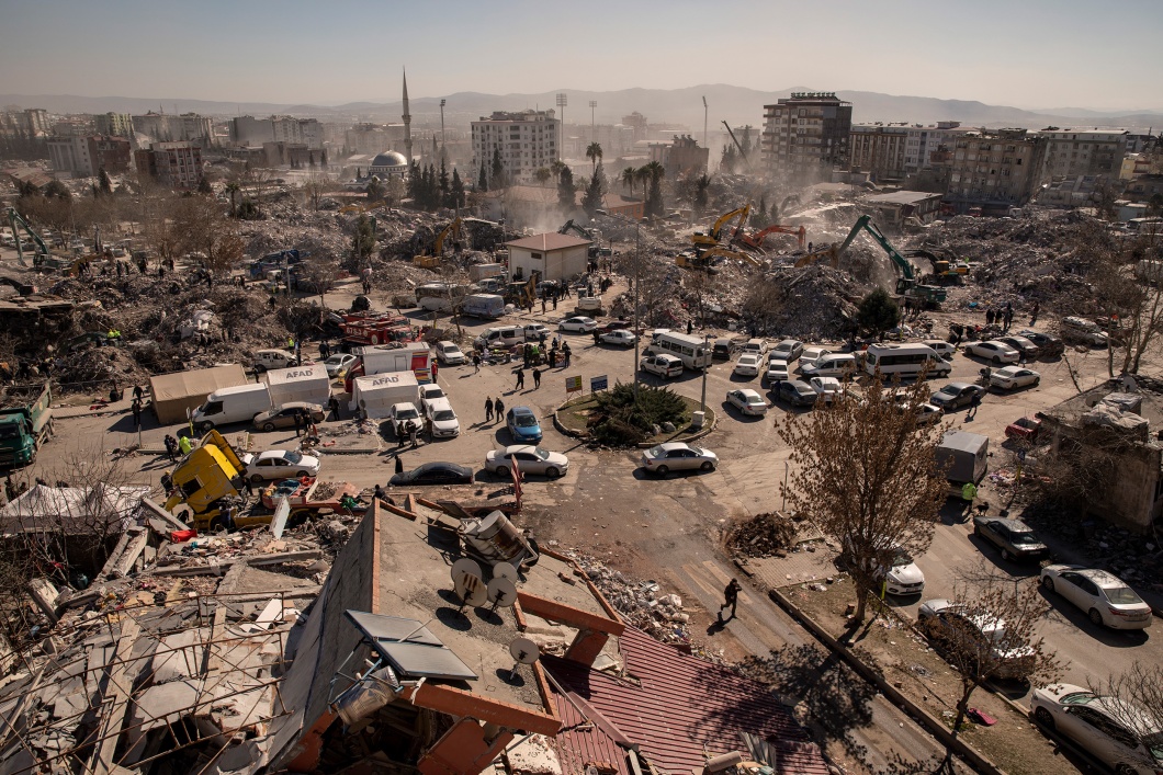 Ein Blick auf die zerstörte Stadt Kahramanmaraş in der Türkei am 13. Februar 2023 - eine Woche nach dem verheerenden Beben.