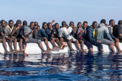 Schlauchboot mit Flüchtlingen (Archivbild)