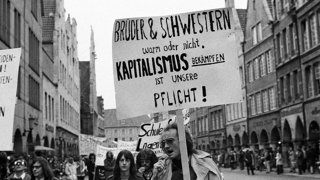 Erste Homosexuellen-Demo Deutschlands auf Münsteraner Prinzipalmarkt 