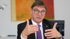 Volker Jung, Kirchenpräsident der EKHN