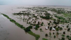 Die überschwemmte Landschaft um Nicoadala in Mosambik.