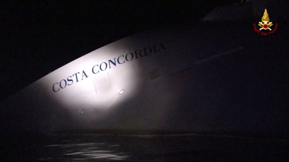 زیرنویس مستند Costa Concordia - Chronik einer Katastrophe 2021 - بلو سابتایتل