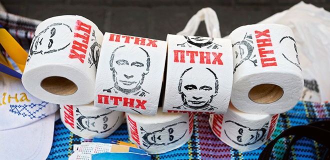 Klopapier mit dem Konterfei Putins in Kiev