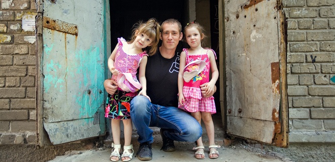 Zerstörtes Haus in der Ukraine