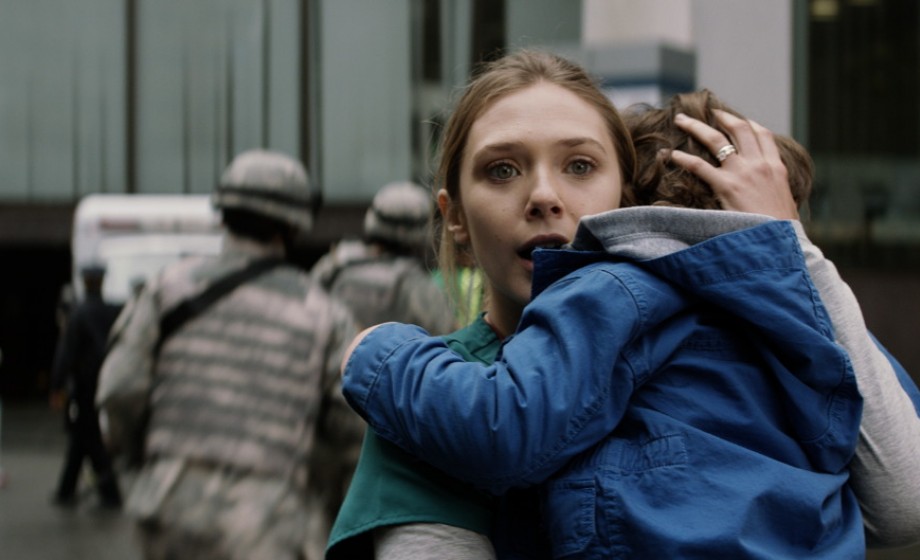 Elizabeth Olsen in "Godzilla" (2014)